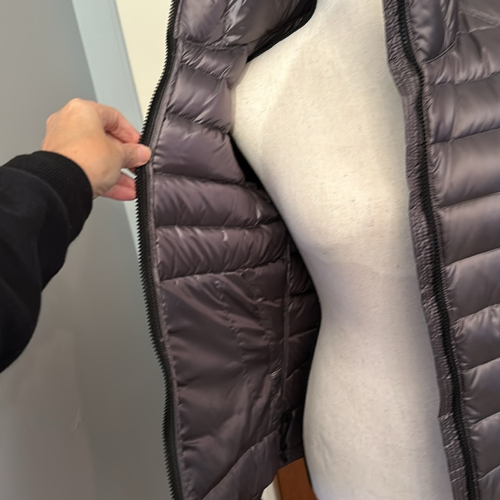 Sam Down Silver Jacket, Size Small - image 4